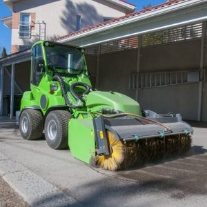 CEPILLO CON BALDE 1100, A36023